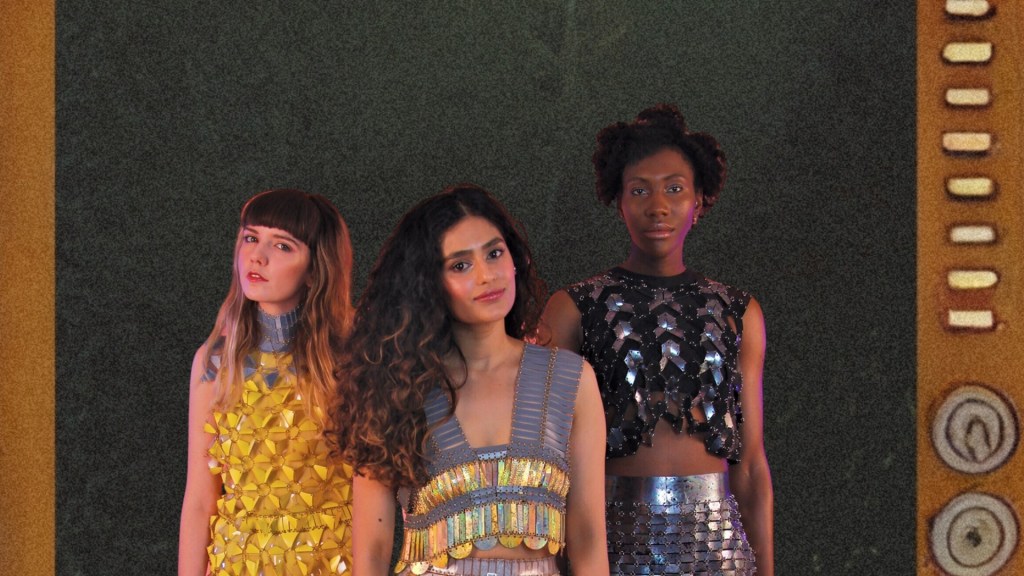 Girls To The Front!; A Privileged Punk Fantasy, Also Known As Riot Grrrl 